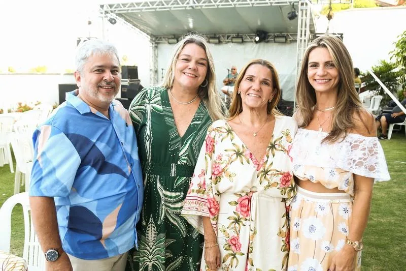 Amadeu Brito, Patrícia Brito, Sandra Monteiro e Viviane Pires