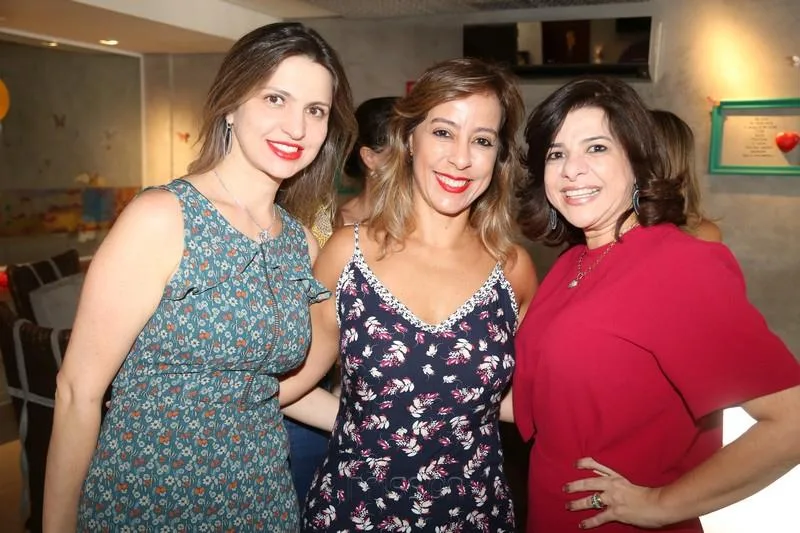 Adriana Arrais, Letícia Macedo e Luciana Lobo