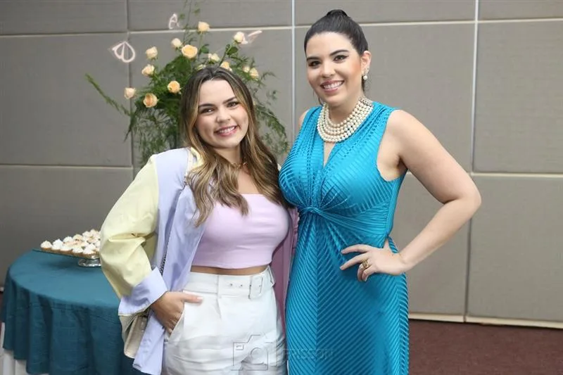 Ana Karenyna e Erica Pinheiro