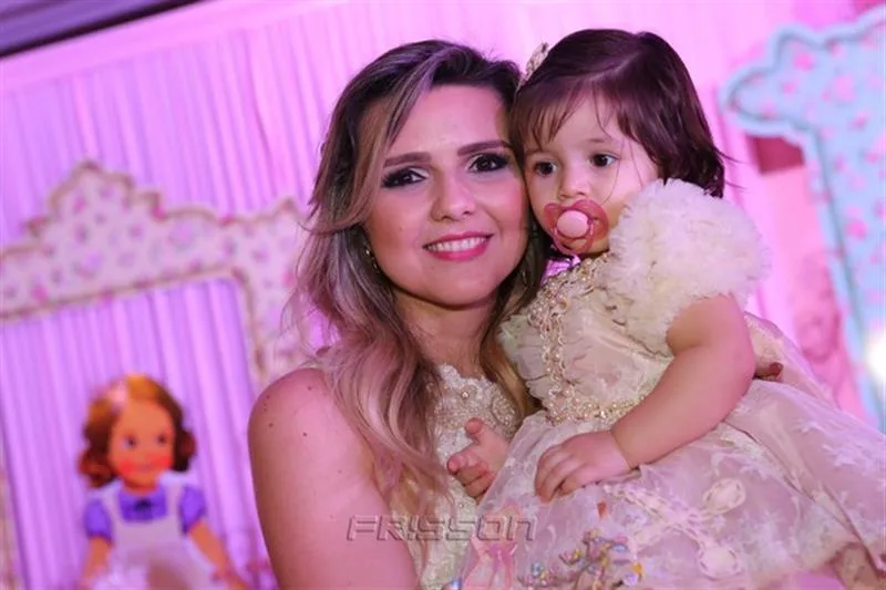 Ana Cândida e Ana Clara Araújo