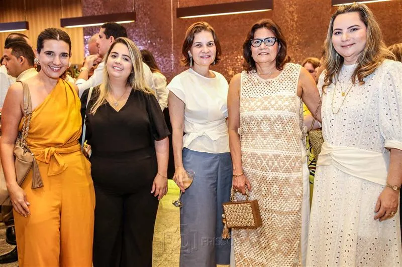 Camila Maia, Sandra Farias, Rita Martins Rodrigues, Marcia Cavalcante e Soraya Pinheiro