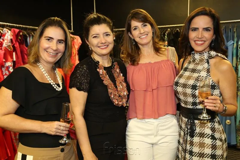 Adriana Bezerra, Nadja Gurgel, Maria Tereza Chaves e Ana Maria Ximenes