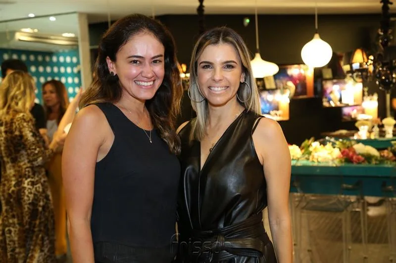Bia Bezerra e Liliana Diniz