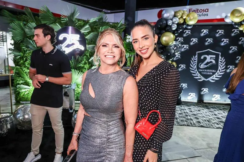 Ana Feitosa e Victoria Proença