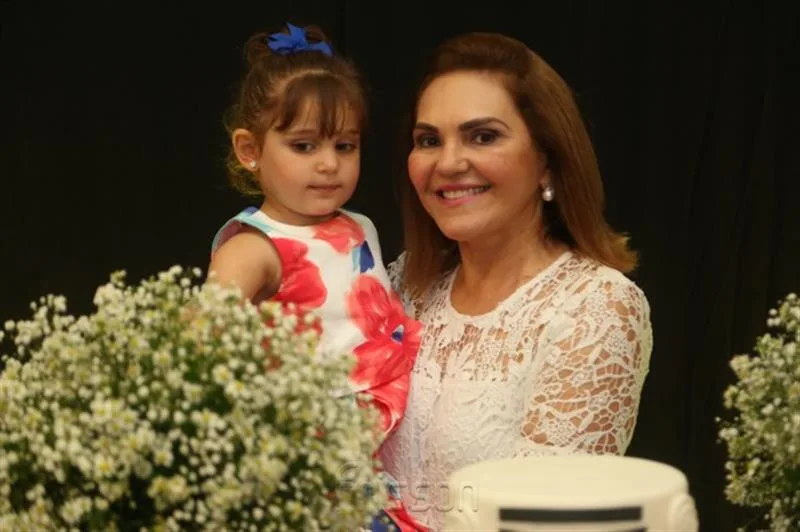 Athina e Denise Bastos