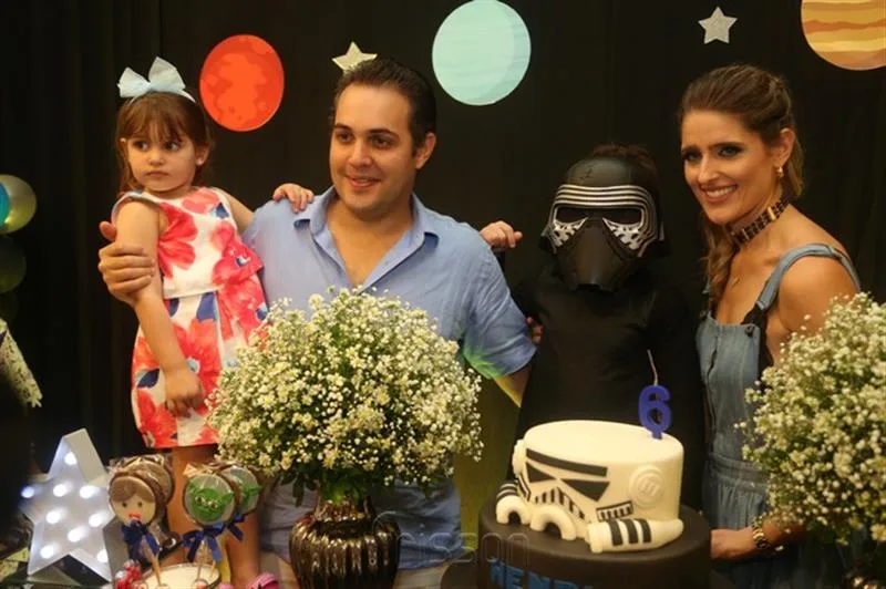 Athina, Bruno, Henri e Rebeca Bastos