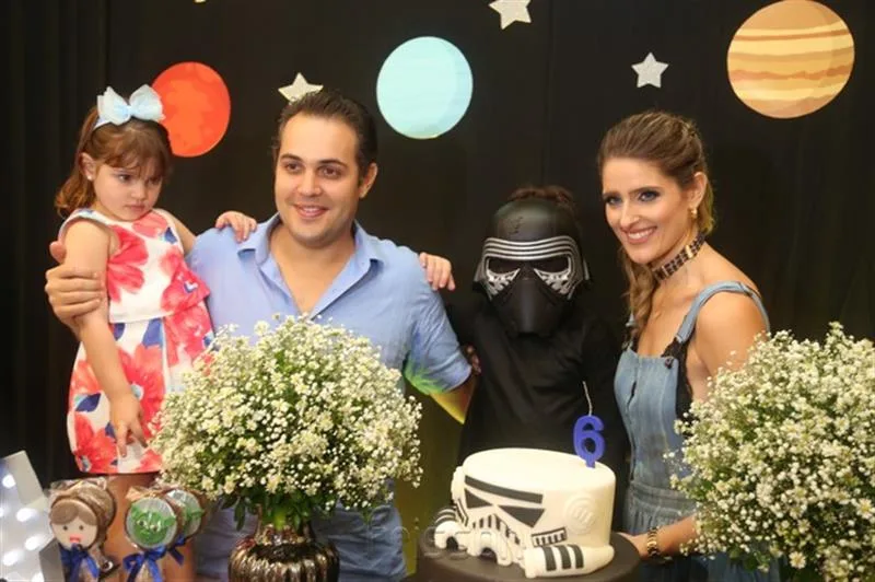 Athina, Bruno, Henri e Rebeca Bastos