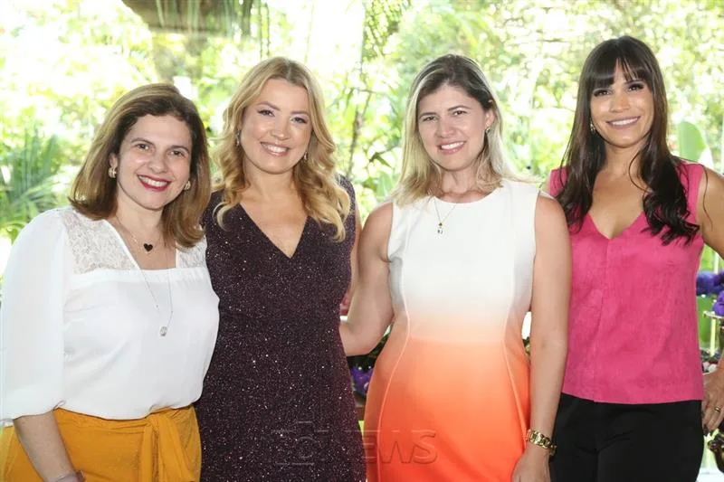 Daniele Portela, Natália Varela, Poliana Menezes e Carla Fernandes