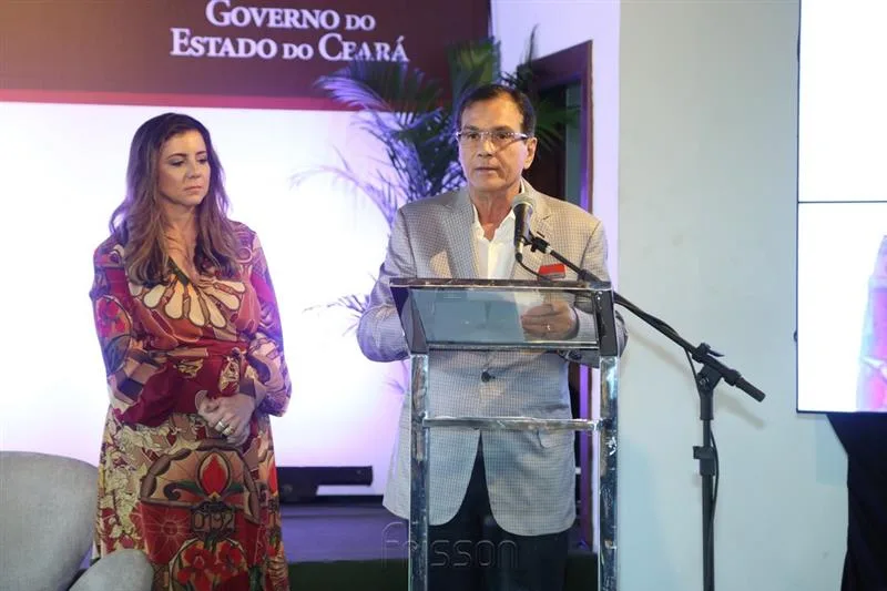 Emília Buarque e Beto Studart