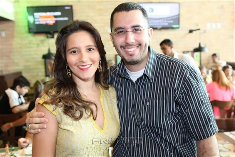 Débora Hanah e Pedro Silveira