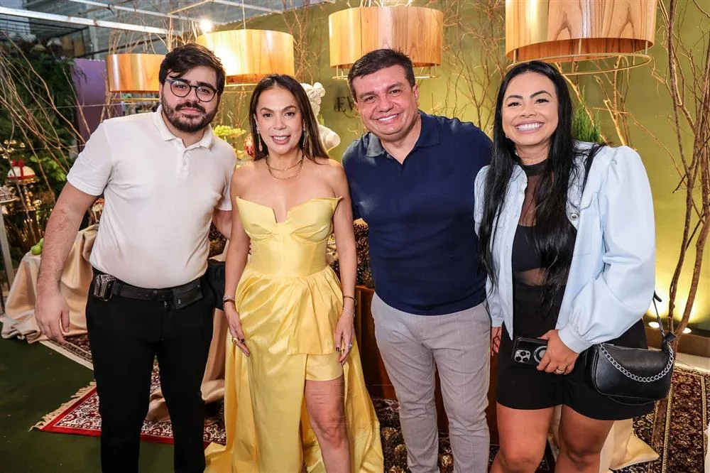 Bernardo Albuquerque, Roberta Fontelles, Clécio, Dayane Albuquerque