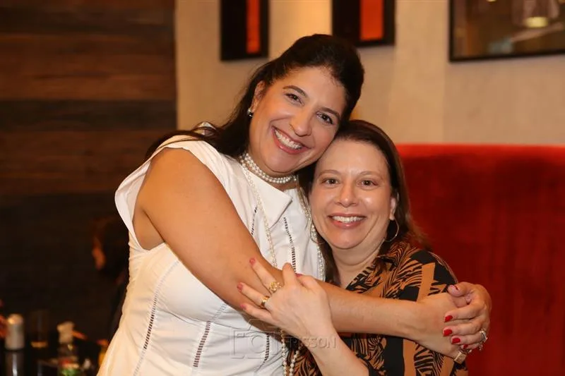 Elisa Oliveira e Anazelia Gadelha