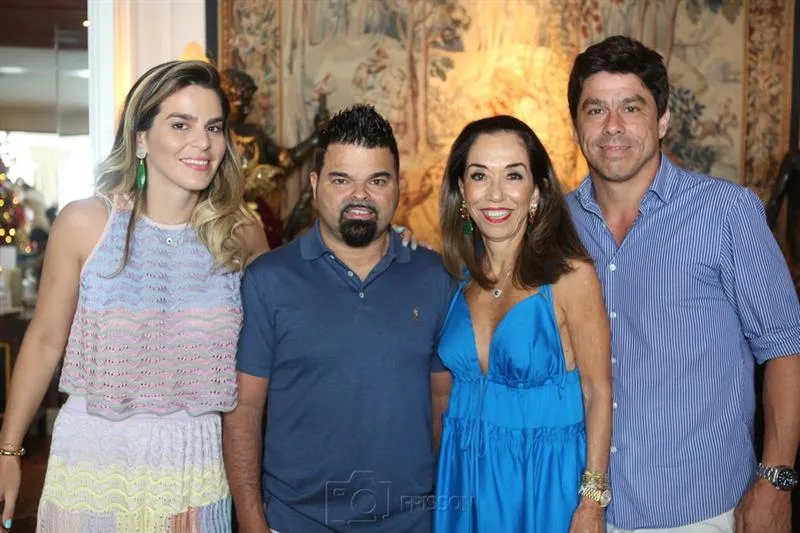 Amanda, Igor, Márcia e Márcio Távora