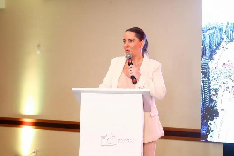 Clarisse Linhares
