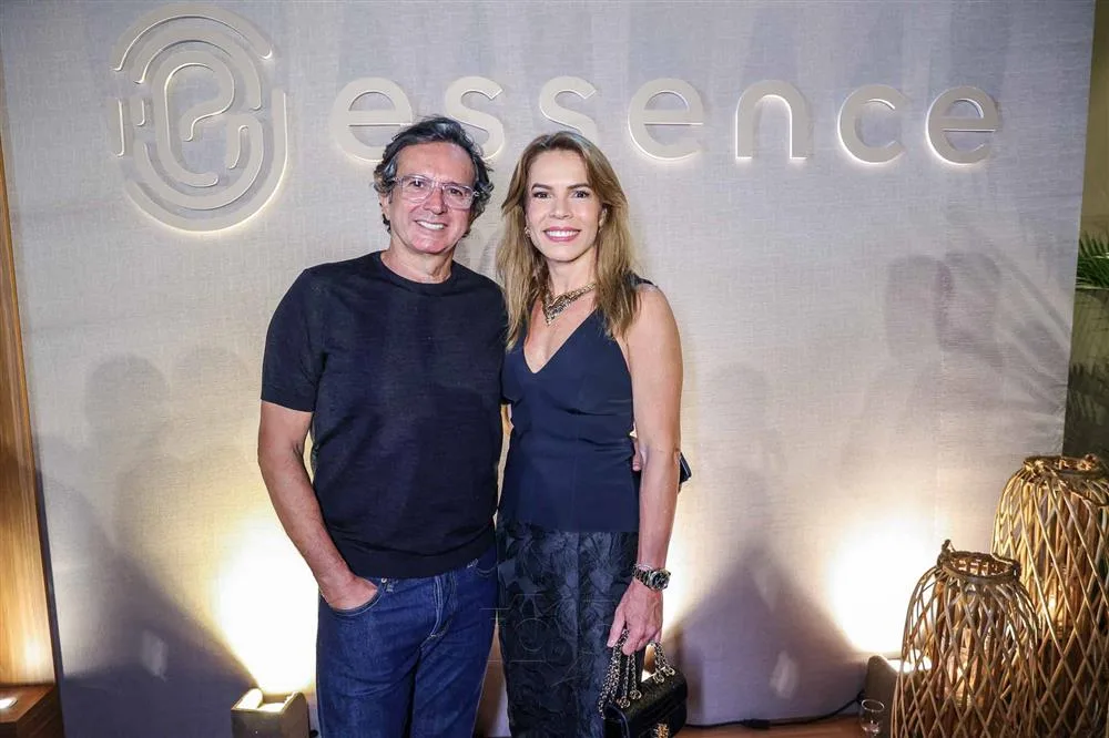Aderaldo e Maira Silva