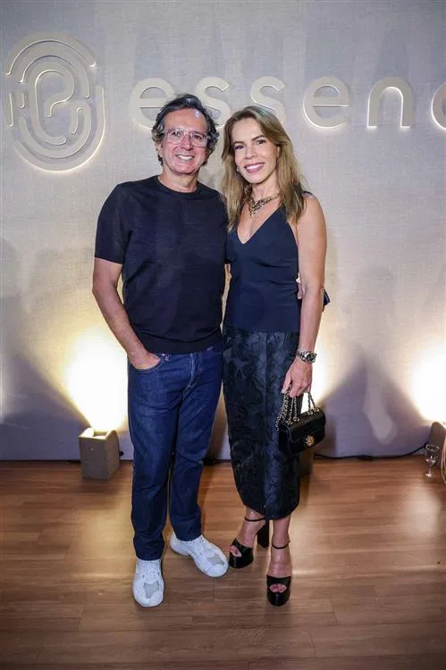 Aderaldo e Maira Silva