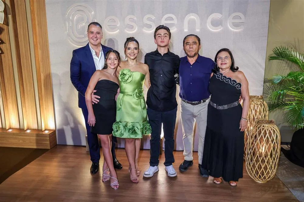 Inauguração da Clínica Essence