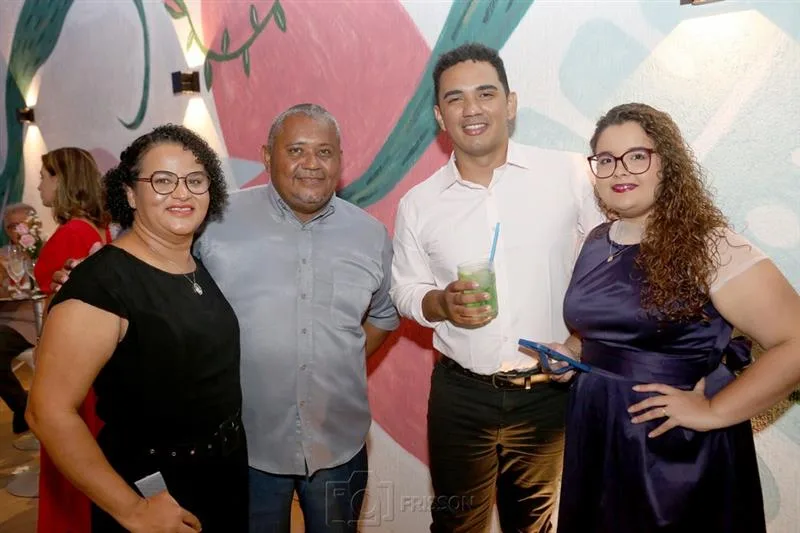 Elaine, Elias Sousa, Kaleb Tavares e Jaiane Severiano