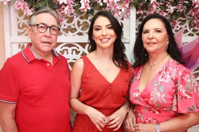 Cleiton Albuquerque, Lia Albuquerque e Maria das Graças