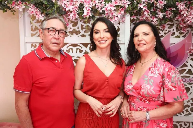 Cleiton Albuquerque, Lia Albuquerque e Maria das Graças