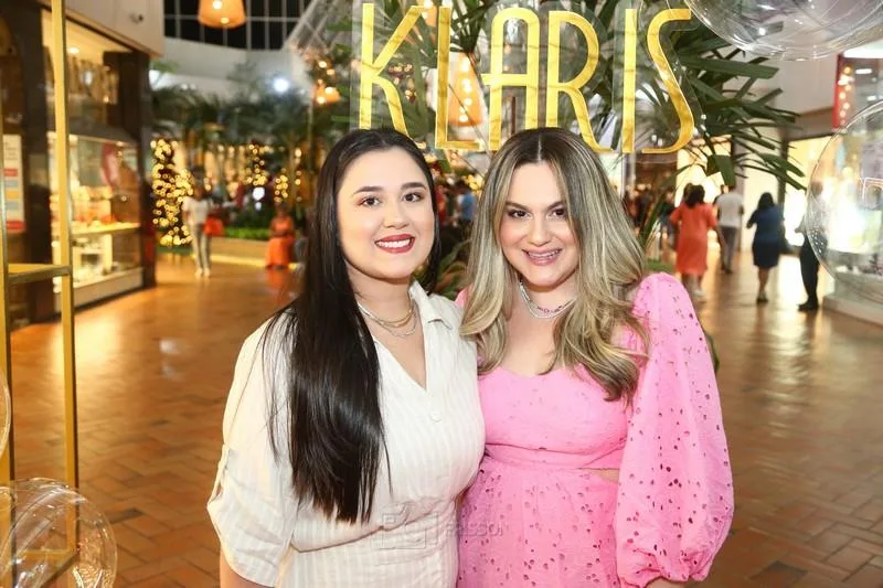 Alane Uchoa e Karla Benevides
