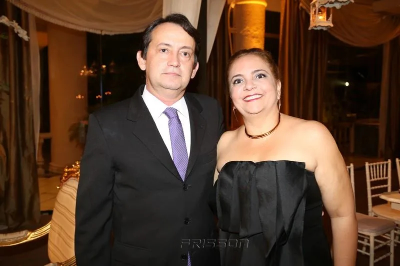 Carlos Almir e Ana Paula Araújo