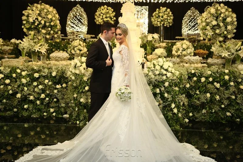 Diego Cordeiro e Talita Rebouças
