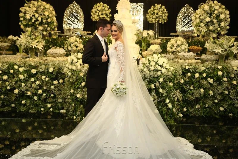Diego Cordeiro e Talita Rebouças