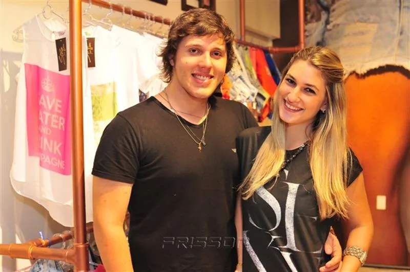 Aloisio Neto e Bruna Magalhães