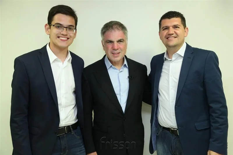 Carmelo Neto, Flávio Rocha e Ronaldo Martins