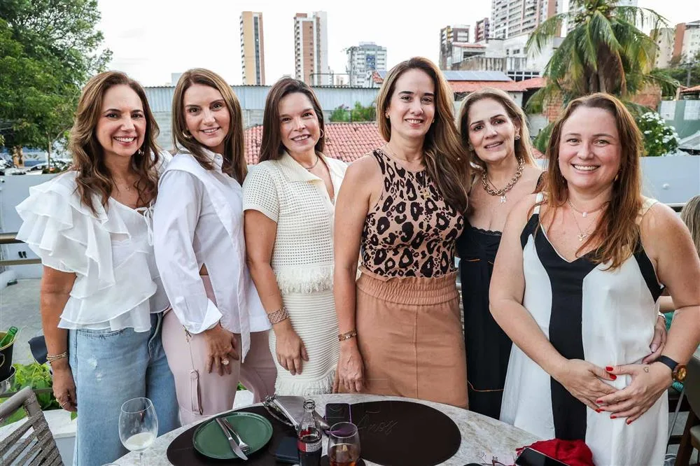 Aniversário Karina Bezerra
