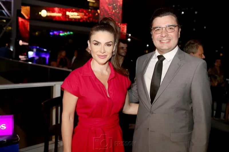 Bianca Saraiva e Alexandre Medeiros