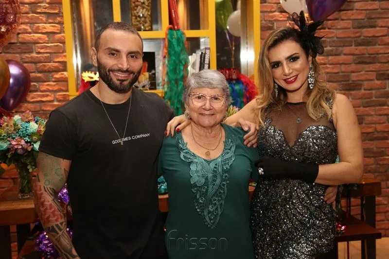 Diego, Ângela e Jaqueline Maya