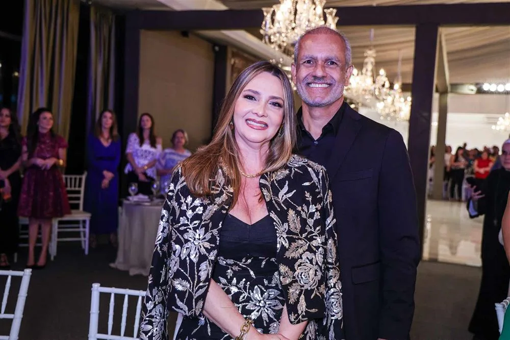Adriana e Rogerio Costa