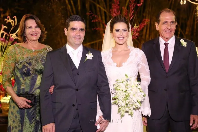 Ana e João Fiúza com os Noivos