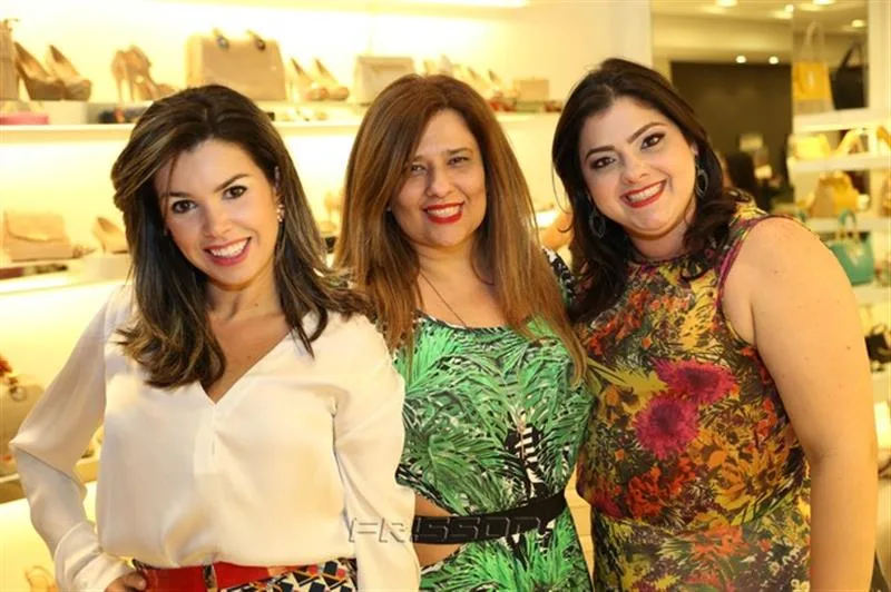 Daniele Cordeiro, Montiele Arruda e Viviane Almada