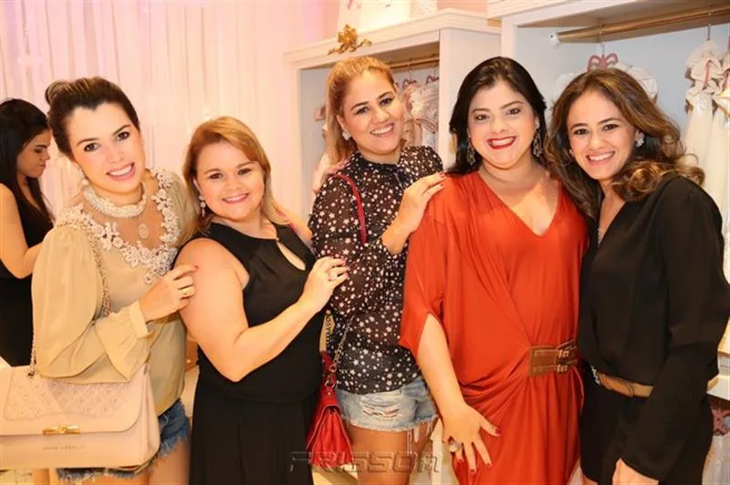Daniele Cordeiro, Karina Parente, Adriana Lira, Viviane Almada e Bia Bezerra