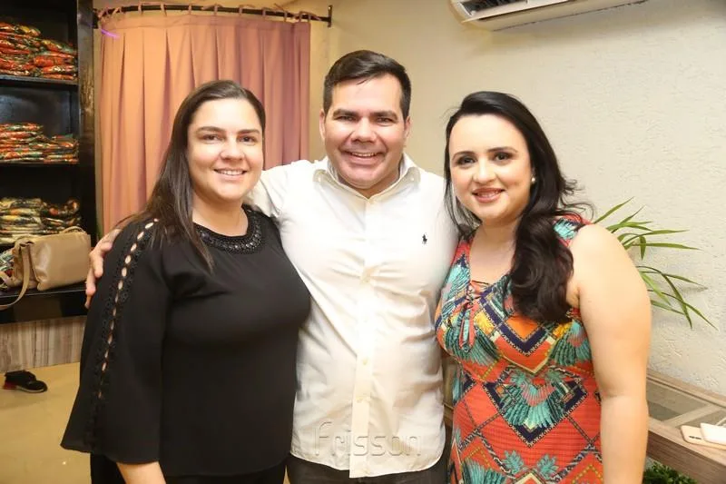 Ângela Gardenia, Adolfo e Vanessa Viana