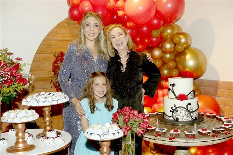 Alessandra, Isa Espanhol e Maria Willig
