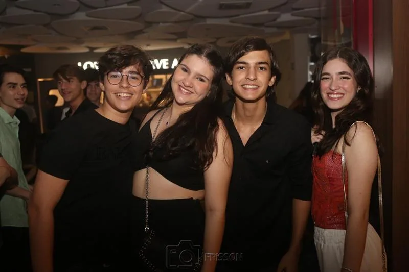 Arthur Melo, Maju Ribeiro, João Jaime e Sara Vilar