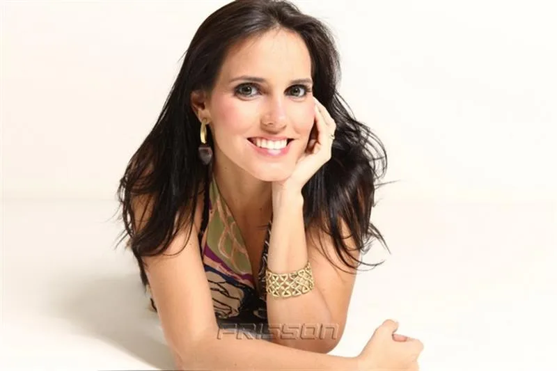 Camila Falcão