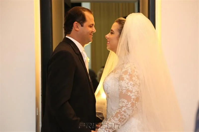 Airton Junior e Carolina Marzagão