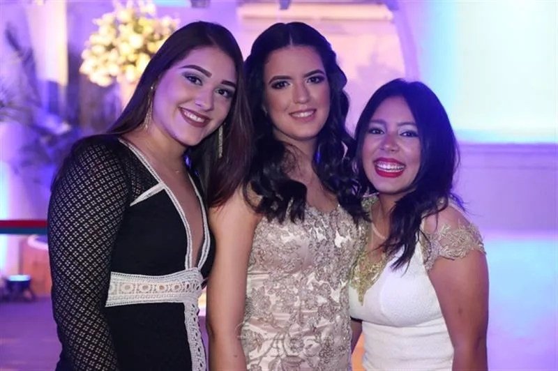 Beatriz Abreu, Maria Clara e Beatriz Albuquerque