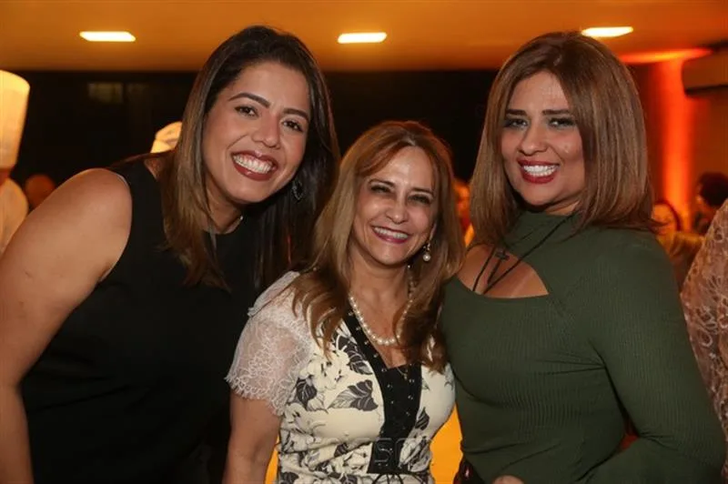 Fernanda Dantas, Valéria Câmara e Montiele Arruda