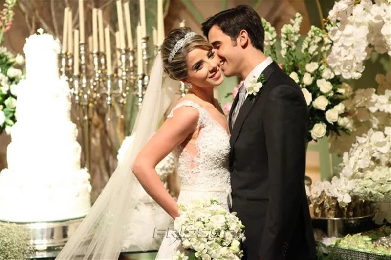 Larissa e Emílio Ary