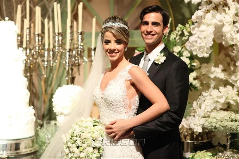 Larissa e Emílio Ary