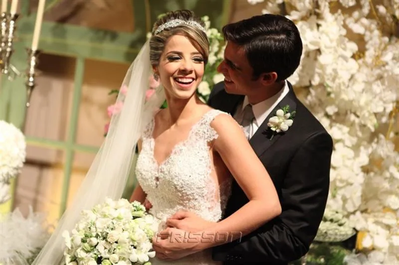 Larissa e Emílio Ary
