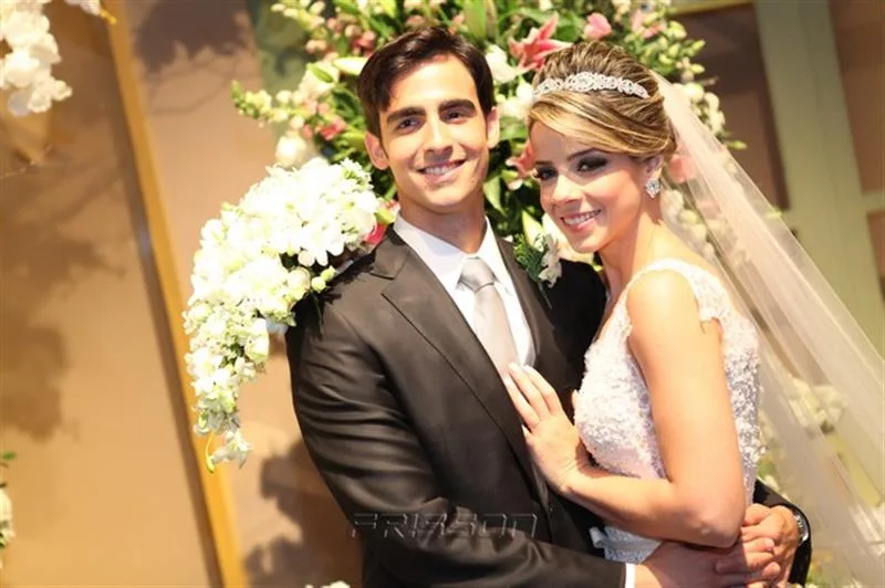 Larissa e Emílio Ary