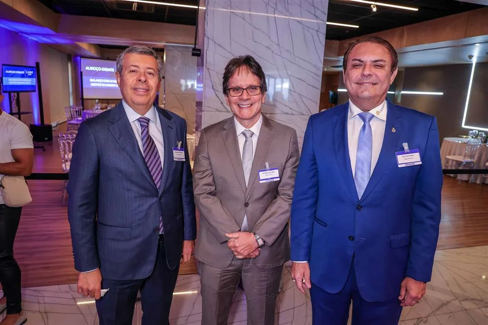 Anastácio Marinho, Walmar Carvalho e Tarcísio Porto