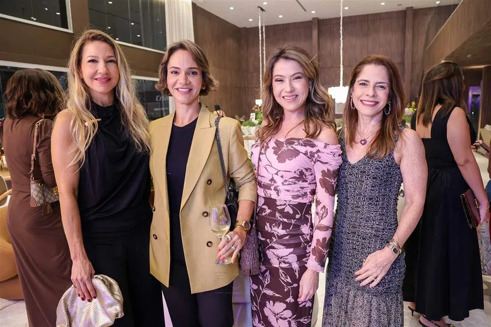 Carmen Rangel, Dina Rodrigues, Roberta Farias e Carla Nogueira